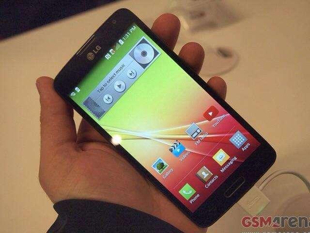 vendo impecable lg l70 libre 1g ram quad core, 8g internos pantalla 4,5 camara de 8mp con flash y fr vendo impecable lg l70 libre 1g ram quad core, 8g internos pantalla 4,5 camara de 8mp con flash y fr