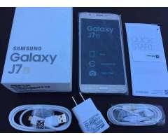 Samsung J7 2016 &#x2a;13 Mpx &#x2a;2 Gb Ram&#x2a; Al Contado&#x2a; Nuevo Libre
