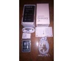 VENDO O PERMUTO CELULAR LIBRE SAMSUNG GALAXY J1 2016 4G EN CAJA NUEVO SIN USO &#x24;3000