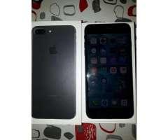 Vendo iPhone 7 Plus Black