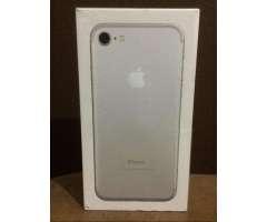 iPhone 7 32 Gb Libre Nuevo,en Caja
