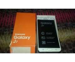 Vendo Celularsamsung Galaxy J7
