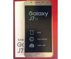 Samsung Galaxy J7 2016 Nuevos. Acepto Celular Y Plata, Consultar Precio de Contado.