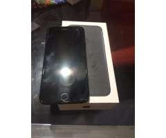 iPhone 7 Jet Black 32Gb en Caja