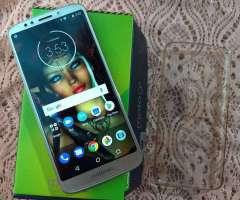 Motorola Moto G6 Play  LIBRE  &#x24;8000 ¡¡ENORME BATERÍA y HERMOSA PANTALLA...