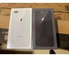 iPhone 8 Plus de 64Gb.Caja Sellda&#x21;&#x21;