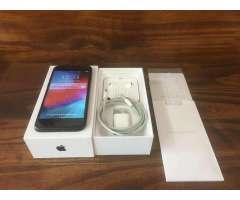 iPhone 7 32gb  IMPECABLE  NO PERMUTO