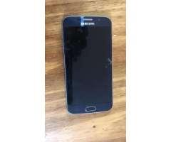 Samsung Galaxy S6 32 g Liberado Usado con detalle en pantalla