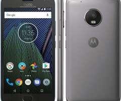 Vendo nuevo smartphone Motorola Moto G5 Plus Octacore 32gb 5.2 2gb Ram desbloqueados