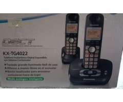 TELEFONO INALAMBRICO PANASONIC MODELO KXTG4022 CONTESTADOR DIGITAL, DOBLE BASE 2 TELEFONOS, CON...