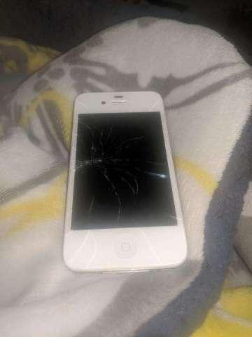 Vendo iPhone 4s Vendo iPhone 4s