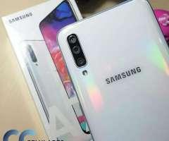Samsung A70 128gb Nuevos Garantía