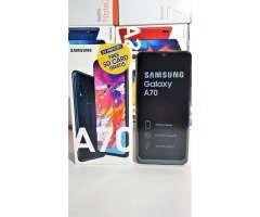Samsung A70 Pantalla 6.7 FHD Triple Cámara 32MP5MP8MP Selfie 32MP 6GB 128GB