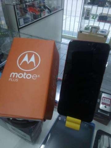 Moto E6 Plus Moto E6 Plus