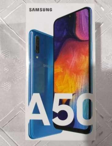 SAMSUNG A50 SAMSUNG A50