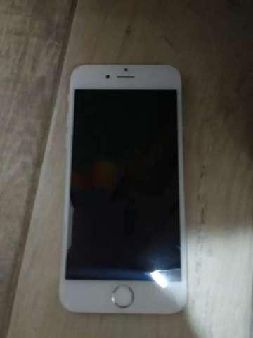 Vendo iPhone 6 Vendo iPhone 6